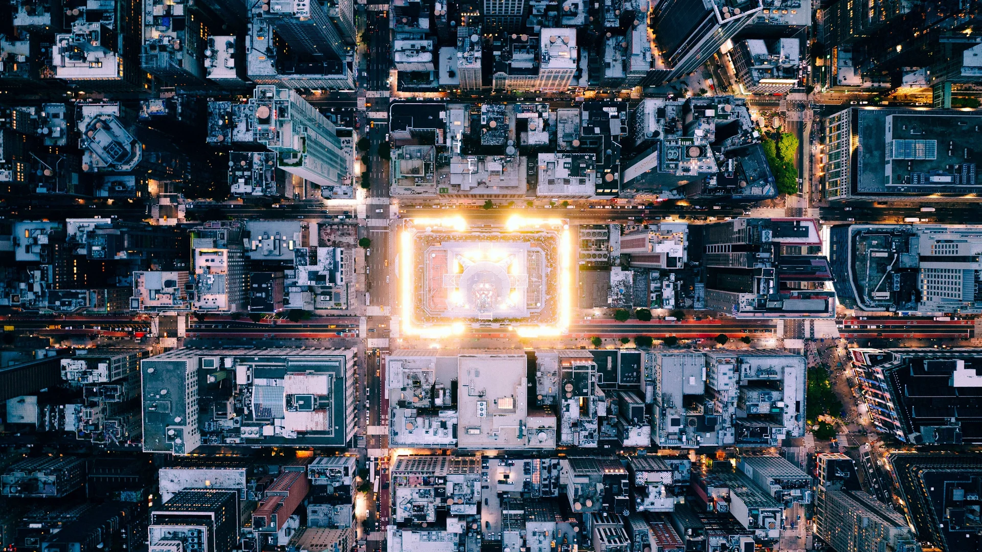 都市星核 4K 城市壁纸 未来科幻感航拍都市场景桌面背景