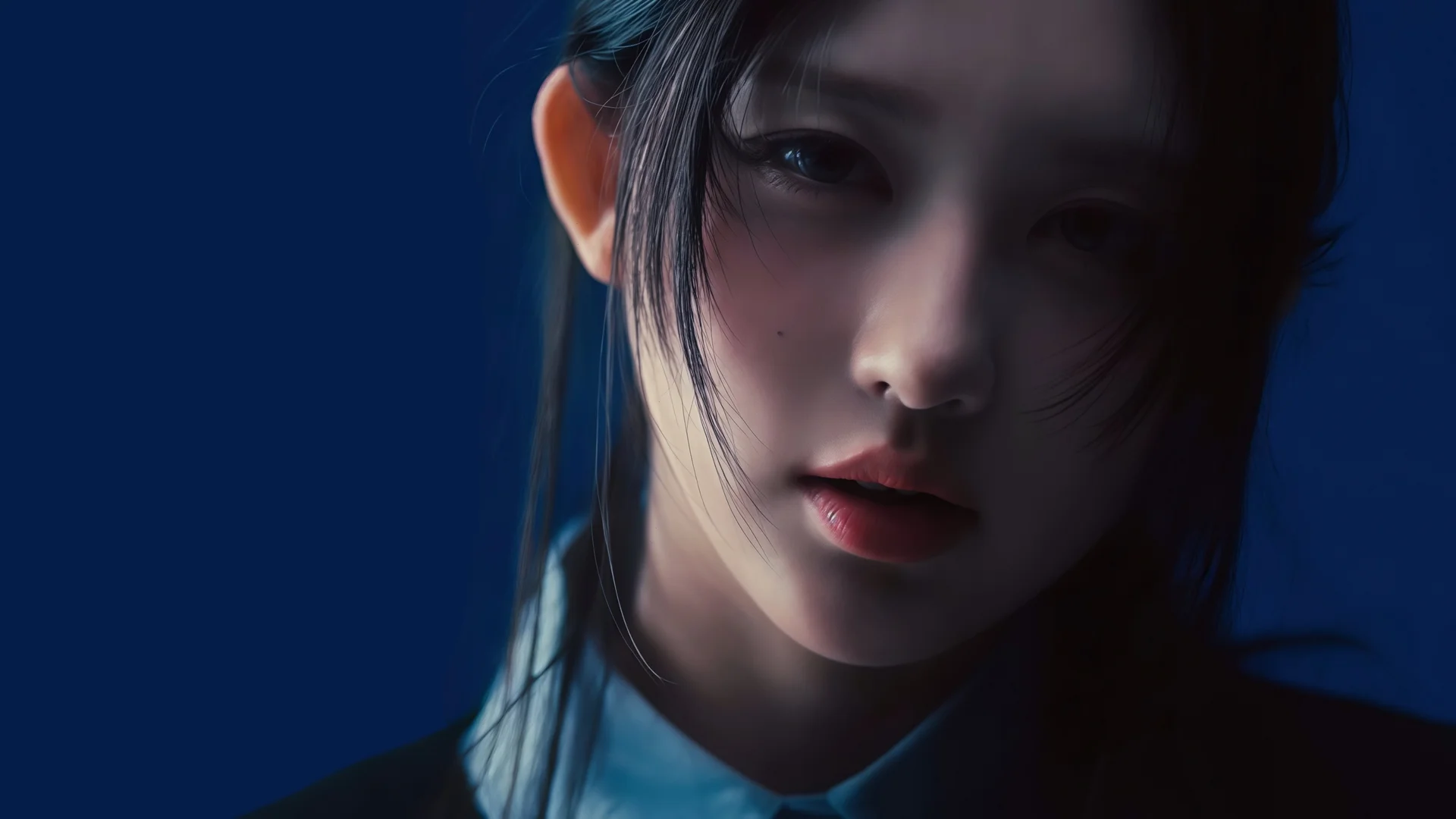 蓝调幽影，清冷少女 4K 氛围感写真壁纸