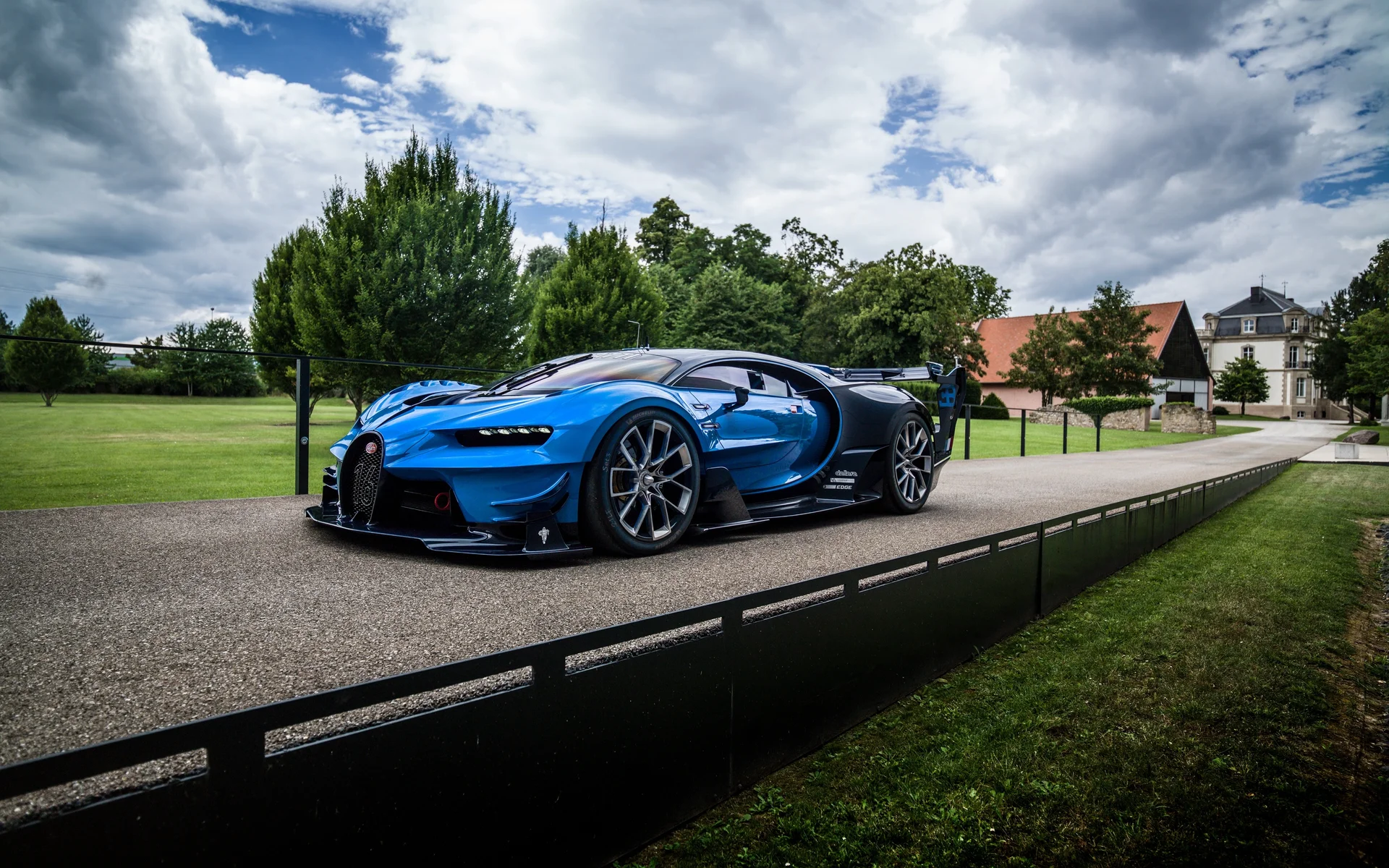 蓝焰狂兽，布加迪 Vision Gran Turismo 4K 超跑摄影壁纸