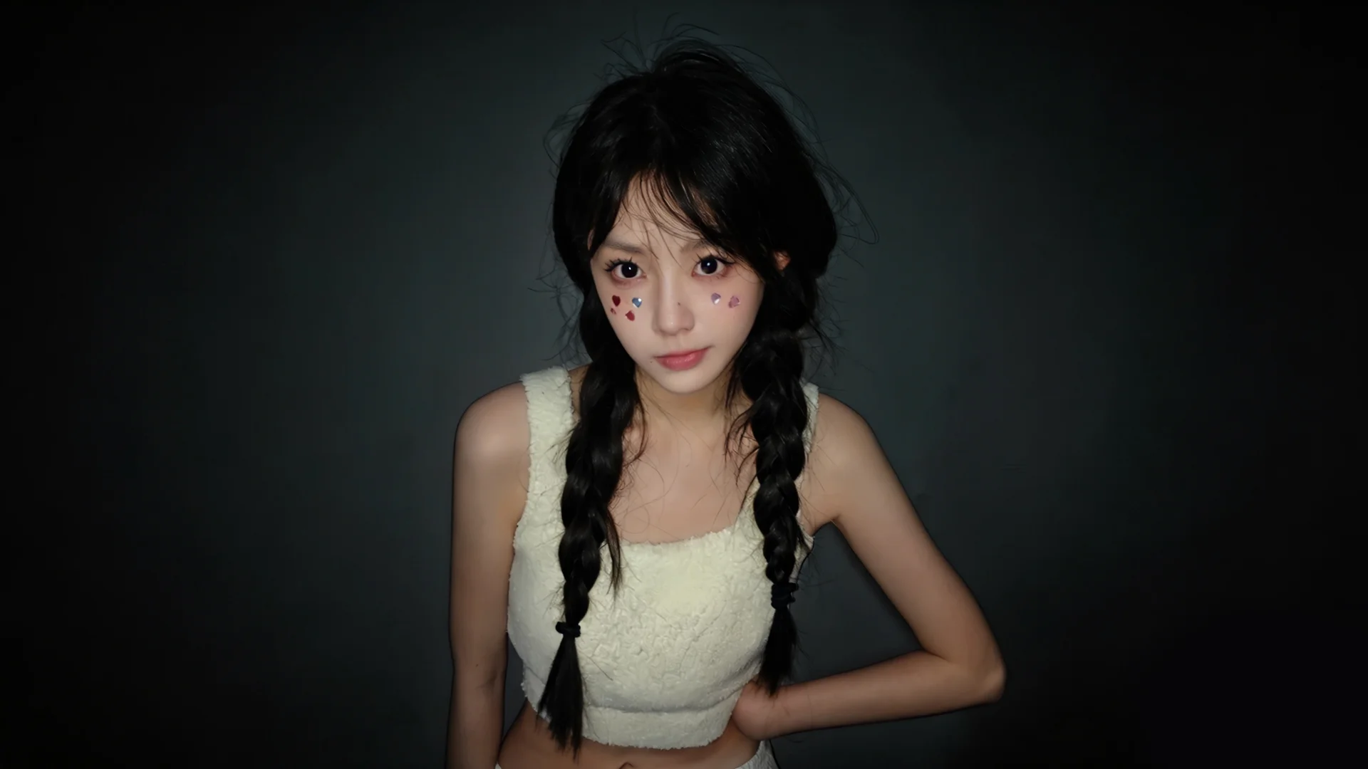 甜颜双辫，甜丧双马尾少女 4K 写真壁纸4K壁纸_4K美女